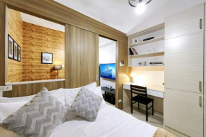 1BR Unit Condotel w Balcony FAME Residences -FM05